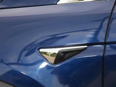 特斯拉P100D（颠覆传统，超越期待，开启全新的驾驶体验）