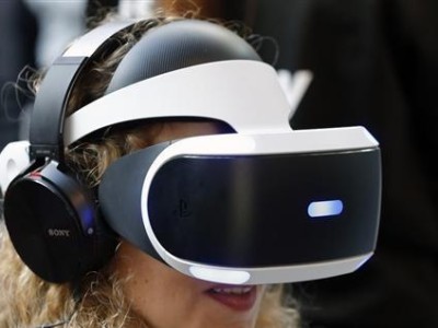 VR现在还火吗？（探讨VR技术的当前热度与发展趋势）