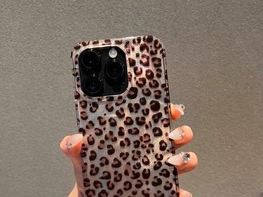 苹果手机壳质量如何?探讨其耐用性与保护效果(以iPhone12为例,揭秘苹果手机壳的品质与材料选择)