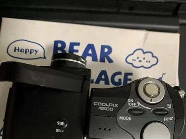 尼康S4400的功能和性能如何？（一款值得选择的入门级相机）