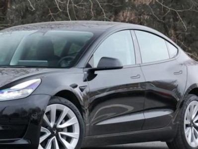 特斯拉Model3（性能卓越、超长续航、智能科技引领未来出行）