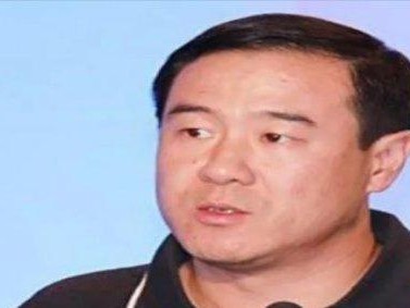 创始人的智慧与勇气（探寻创始人的成功密码）