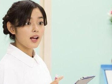 探索日本护士服的魅力（从设计到功能，一切尽在护士服之中）