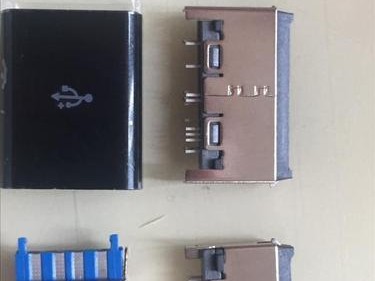 华硕TF810C绘画体验——发掘创意的艺术之旅（一触即发的创作乐趣，华硕TF810C带给你的全新艺术体验）