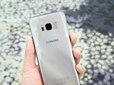 三星GalaxyS8（颠覆智能手机体验的之作）